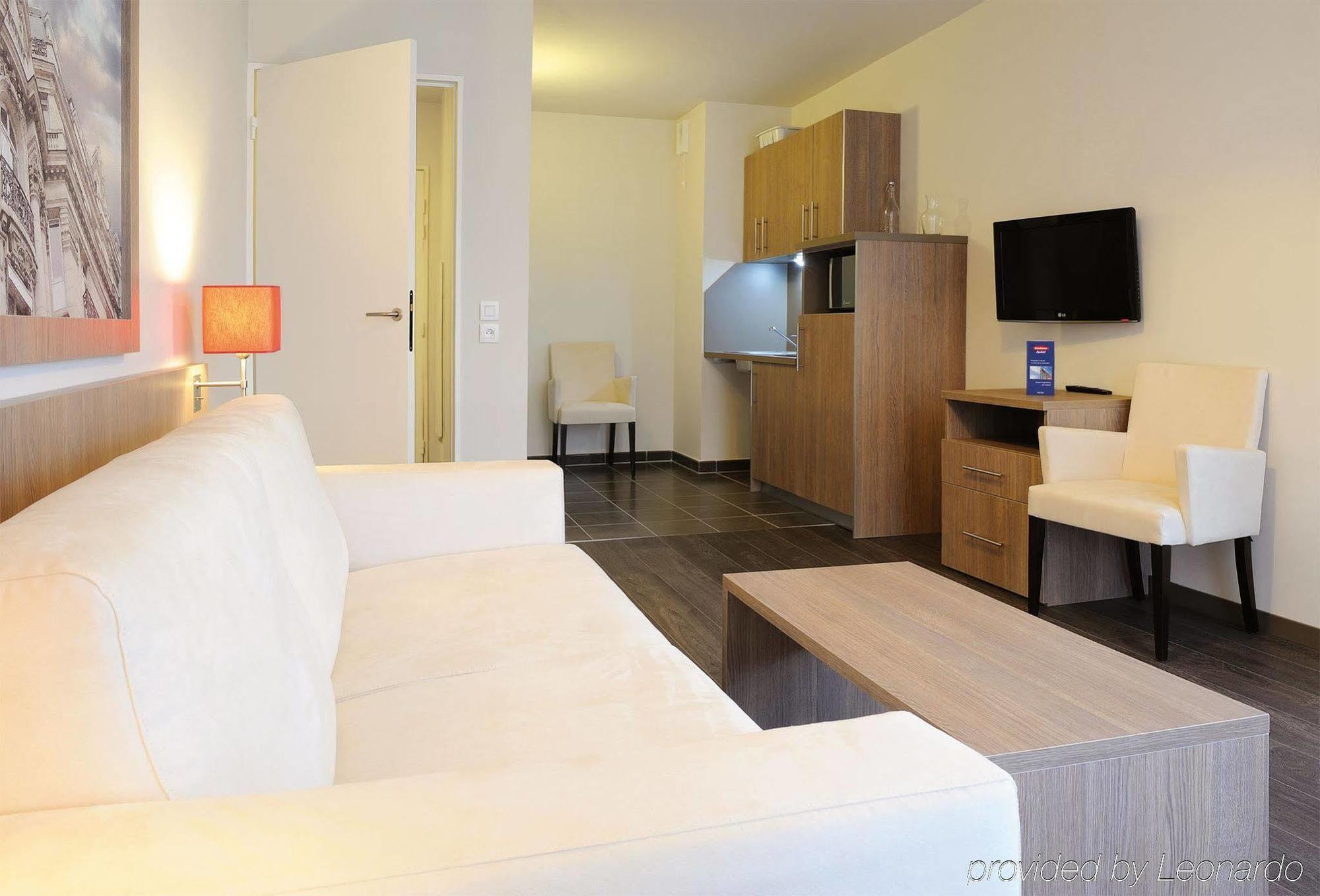 Residhome Paris-Guyancourt Zewnętrze zdjęcie